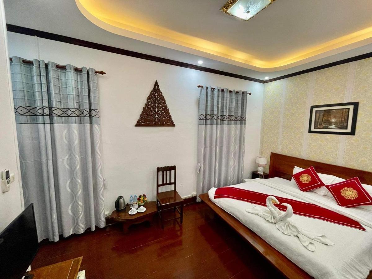 Villa Phathana Royal View Hotel Luang Prabang Exterior photo